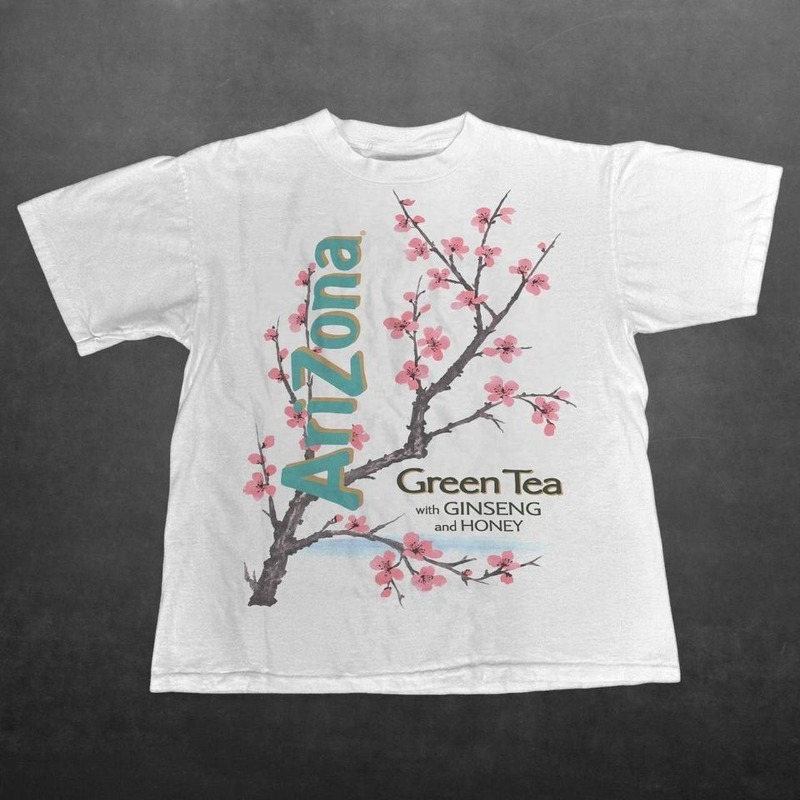 Vintage Y2K Kiraz Çiçeği Baskı - Collectible Vintage T Shirts incelemesi ve fiyatı